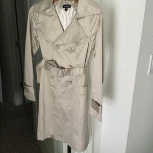 BEBE nude satin trench coat small
